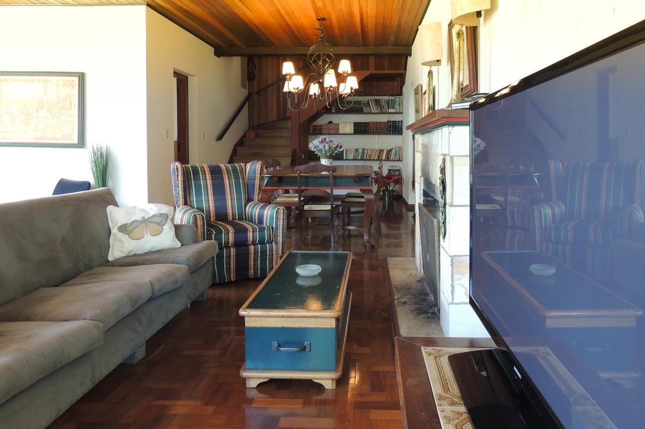 Casa Em *